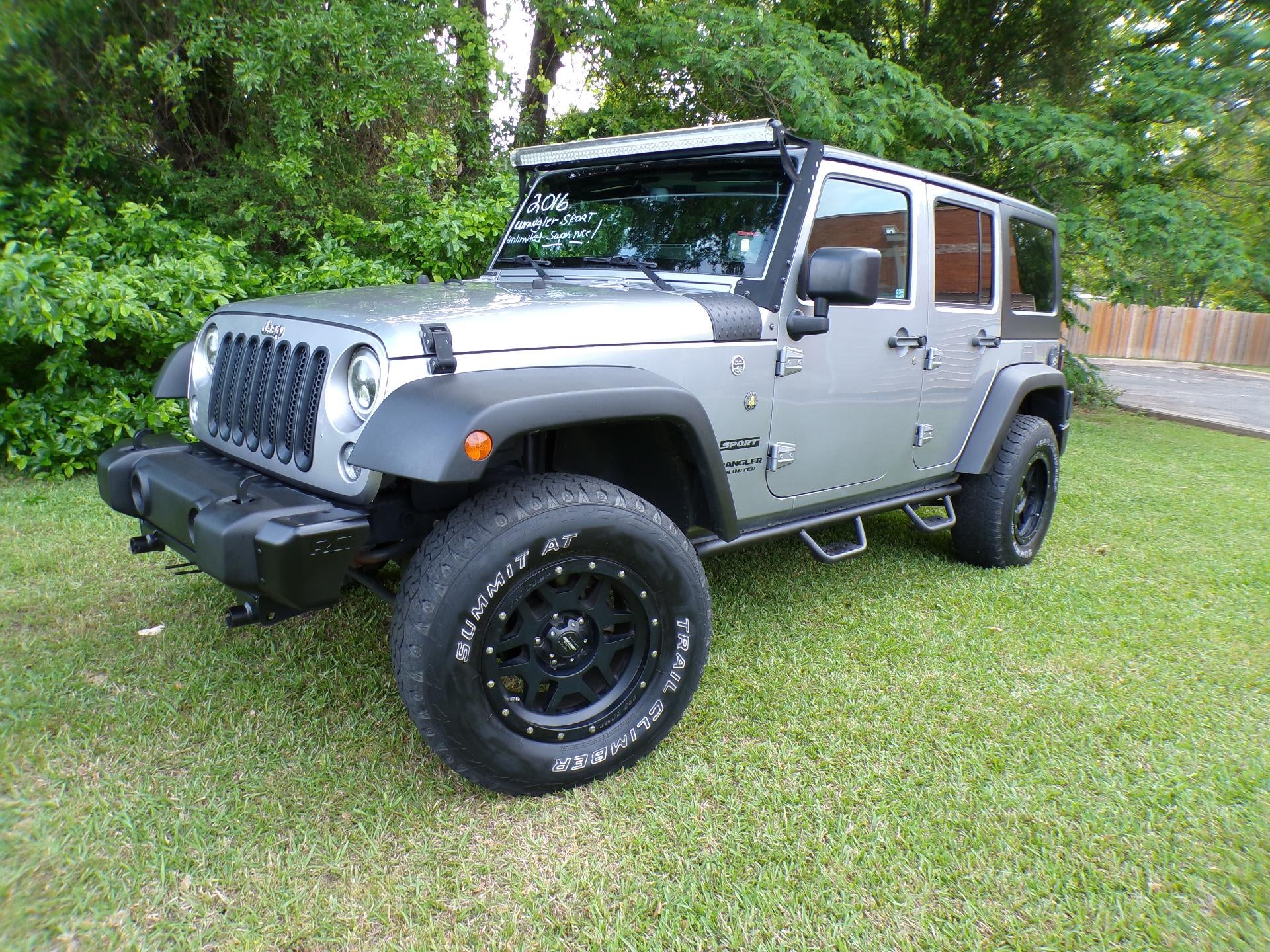 2016 Jeep Wrangler Unlimited Sport