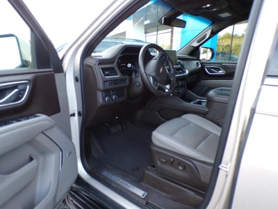 2022 Chevrolet Suburban LT