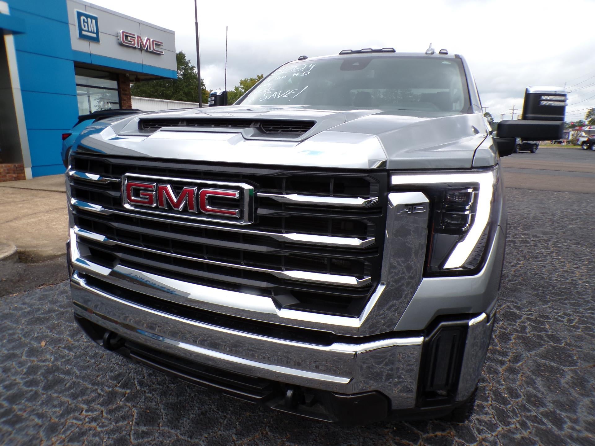 2024 GMC Sierra 2500 HD SLT