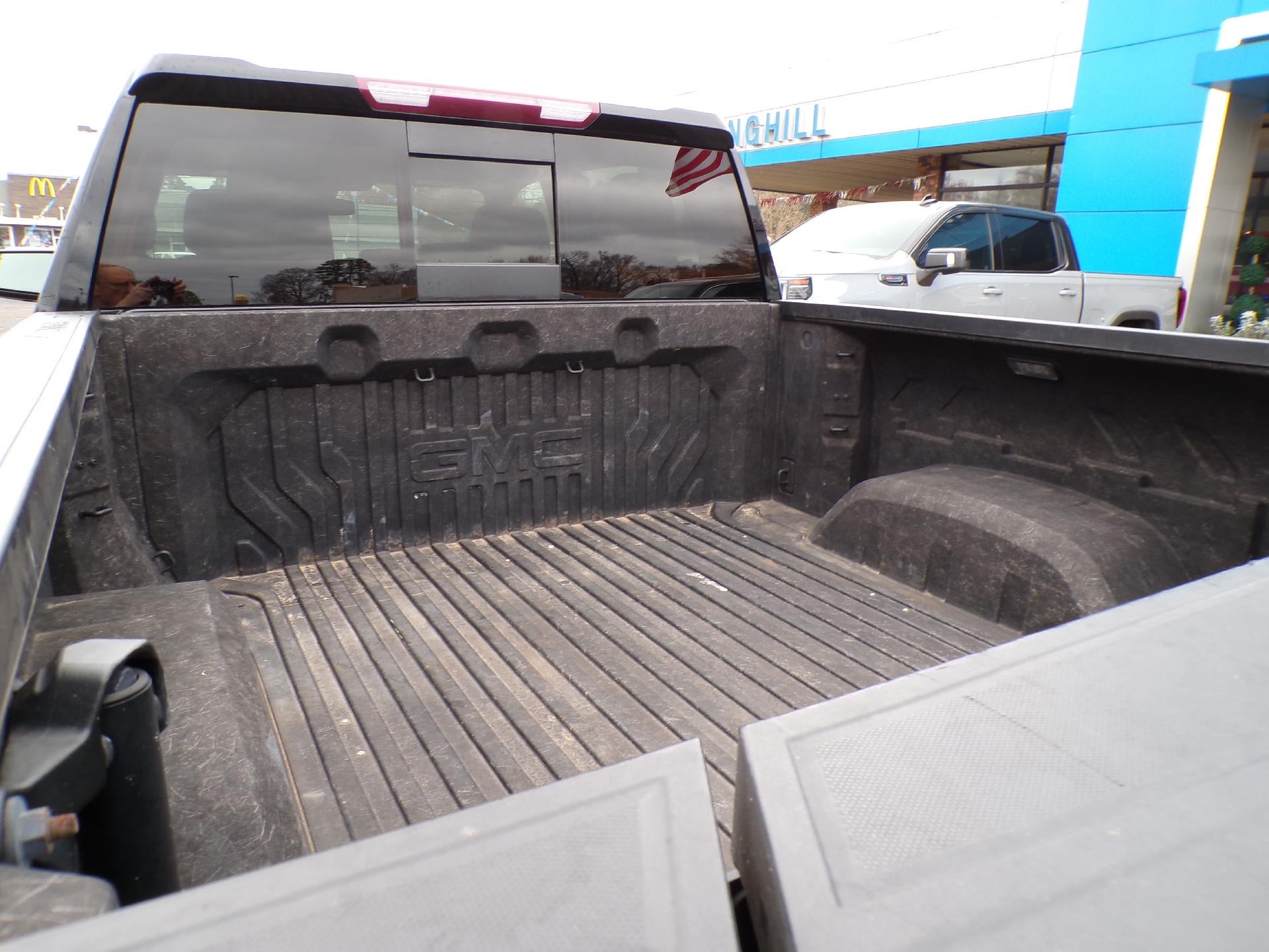 2022 GMC Sierra 1500 Limited AT4