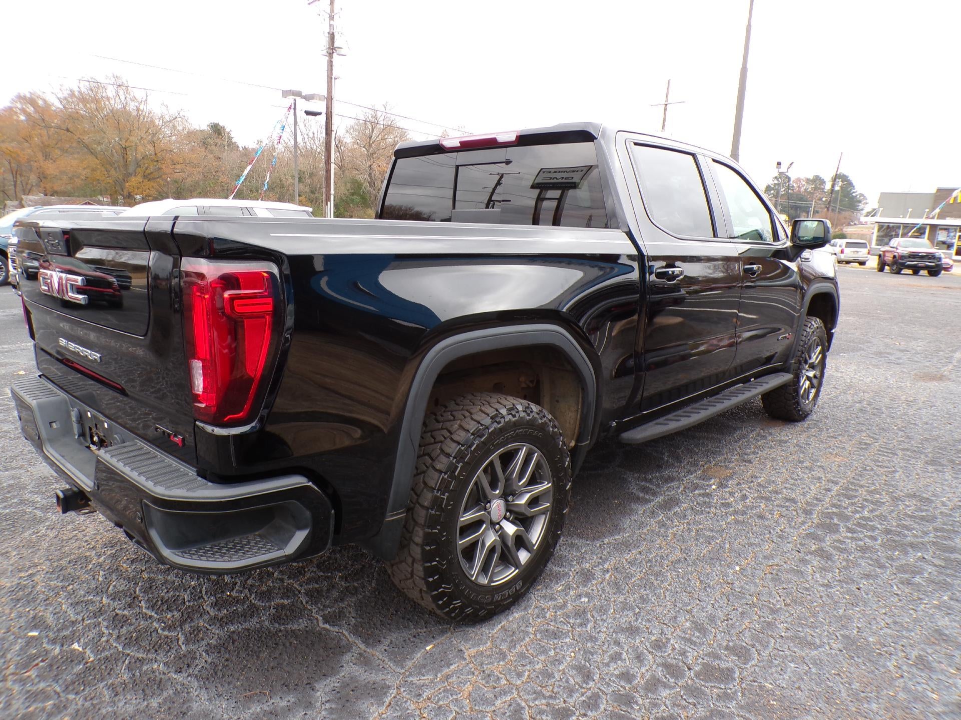 2022 GMC Sierra 1500 Limited AT4