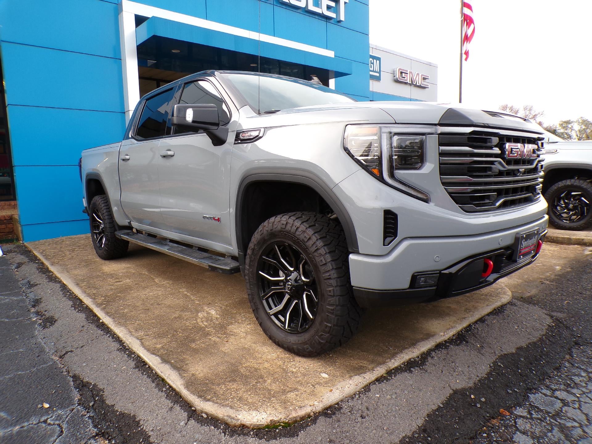 2025 GMC Sierra 1500 AT4