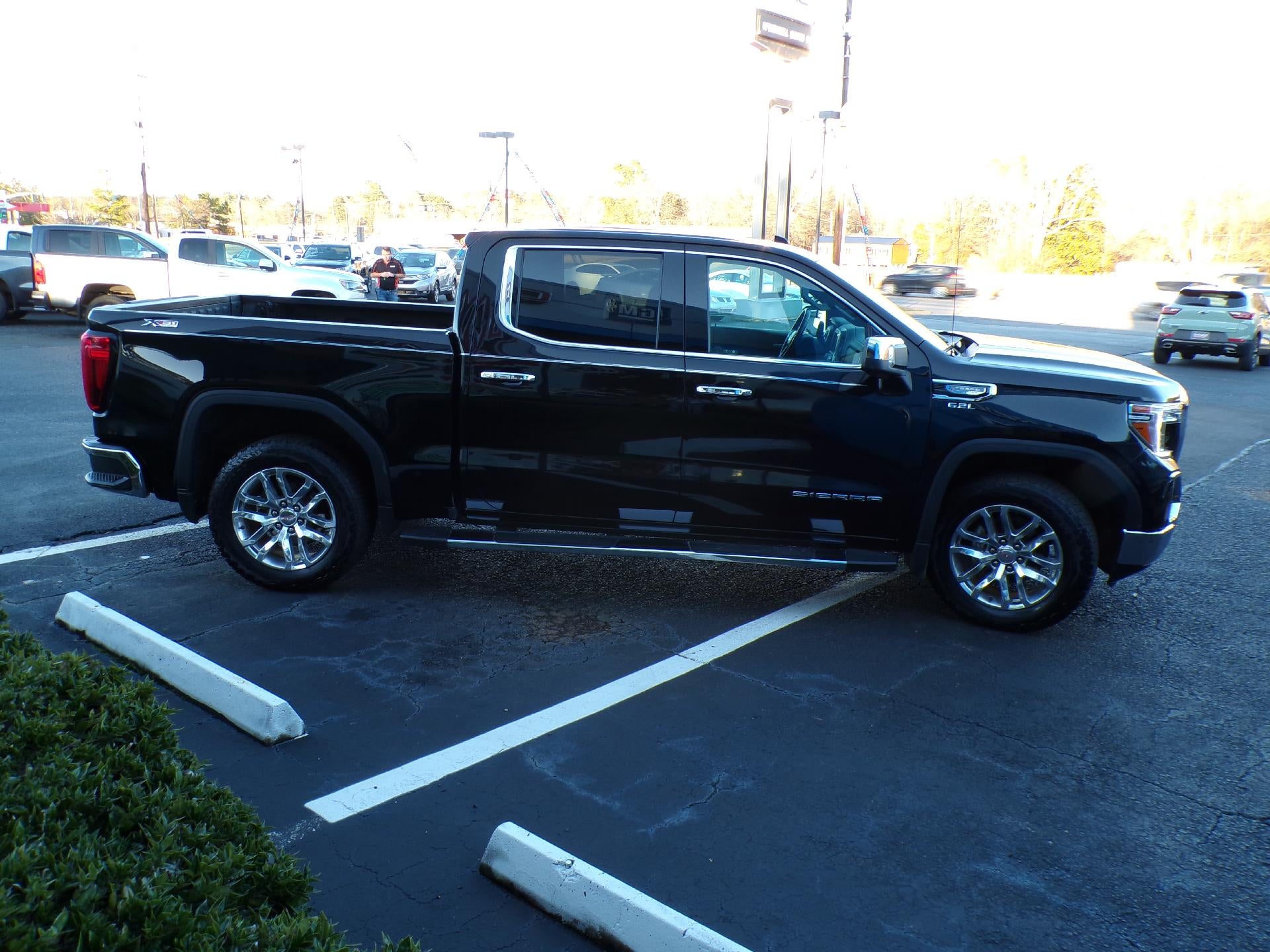 2021 GMC Sierra 1500 SLT