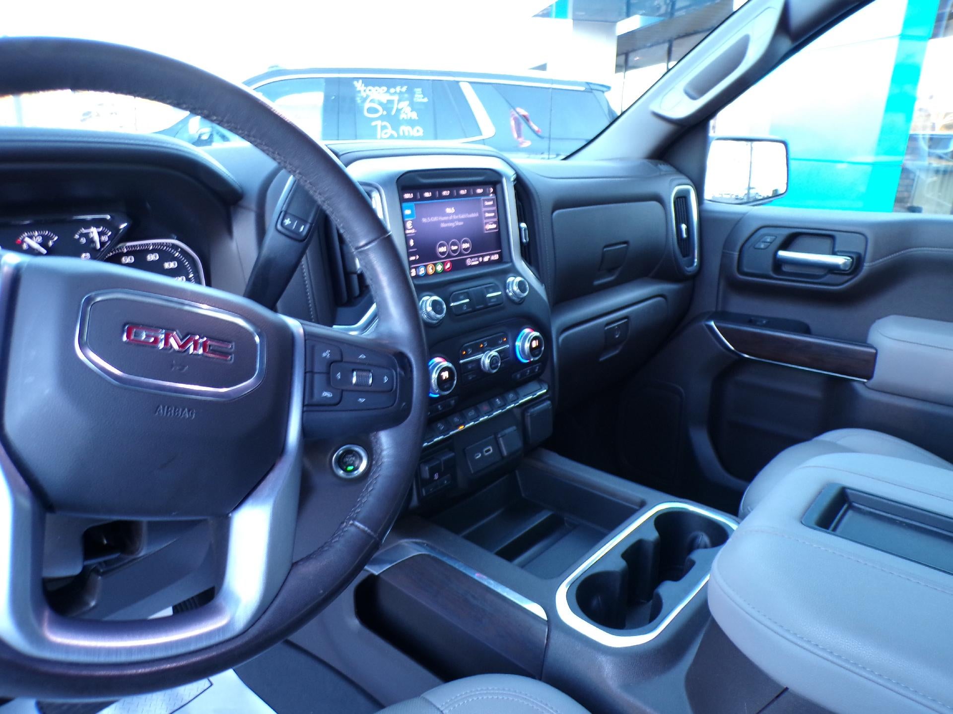 2021 GMC Sierra 1500 SLT