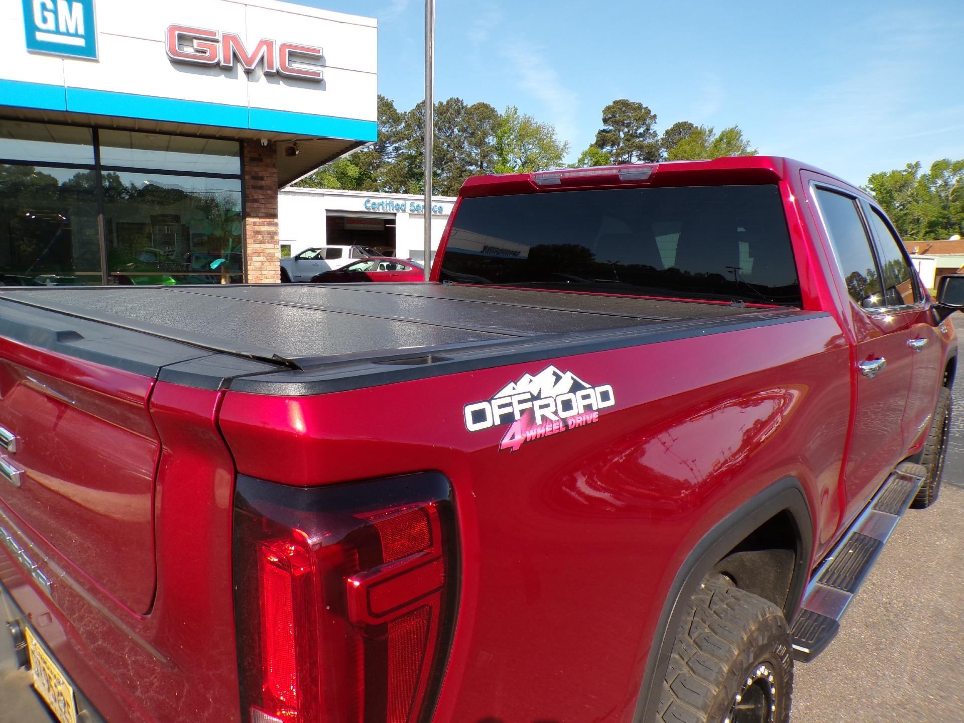 2022 GMC Sierra 1500 SLT