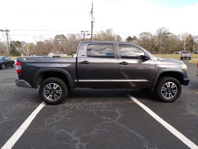 2017 Toyota Tundra 2WD SR5